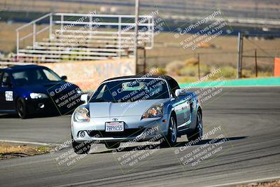 media/Oct-18-2025-Extreme Speed (Sat) [[d6d7e1fef1]]/Group 5/Session 1 (Turn 4)/